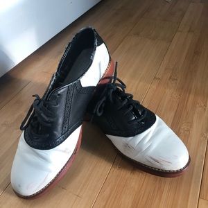 Bass saddle shoes